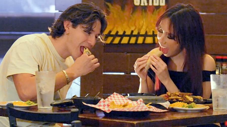 Two people eating at a restaurant in Pharr.